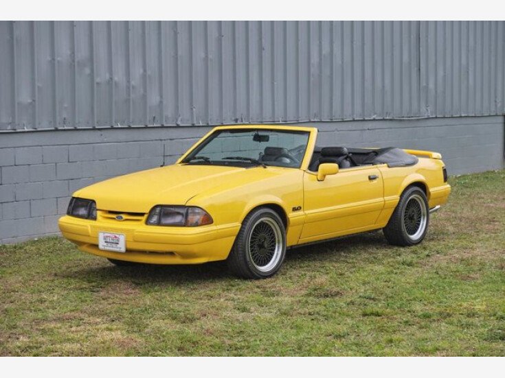 Thumbnail Photo undefined for 1993 Ford Mustang